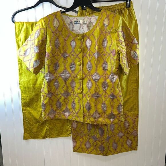 Rakus Fashion Skirt Suit With Scarf Women’s Size Medium Embroidered Sheer Button - Picture 1 of 7